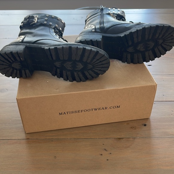 Coconuts by Matisse studded combat boot - Picture 6 of 9